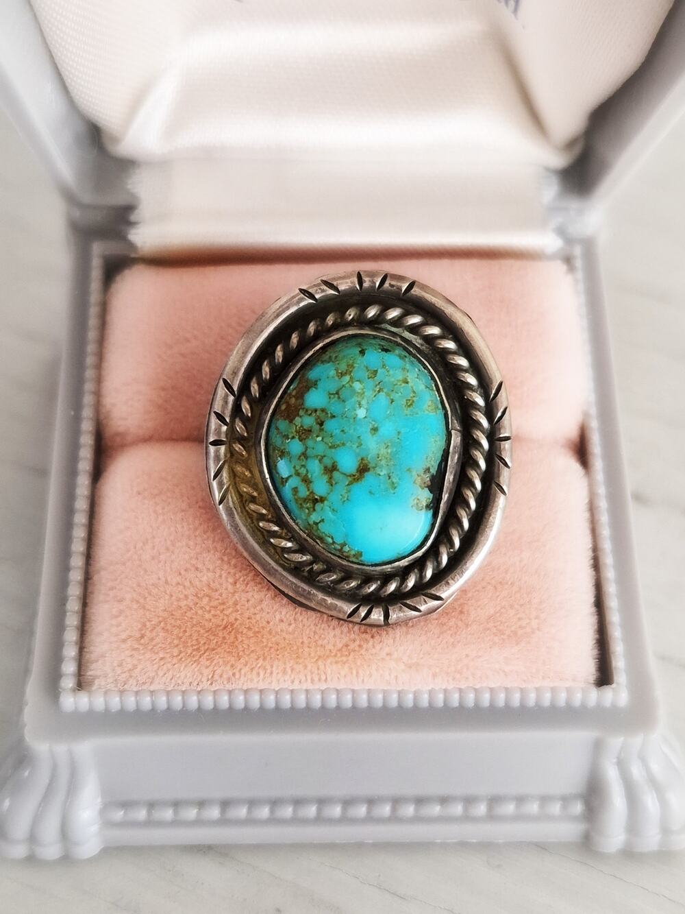 Vintage Sterling Silver Navajo Turquoise Scroll Ring
